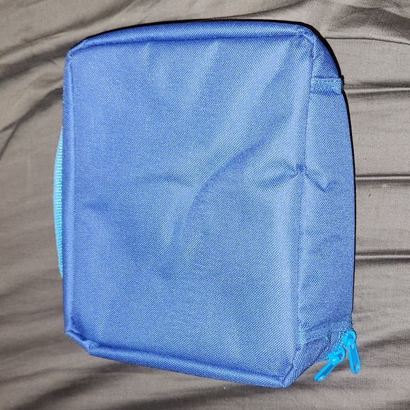 Pokemon Lunchbox and Drawstring Bag - Picture 3 of 8